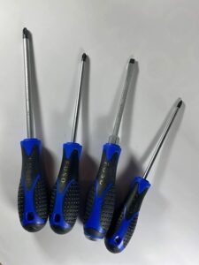set of screwdriver